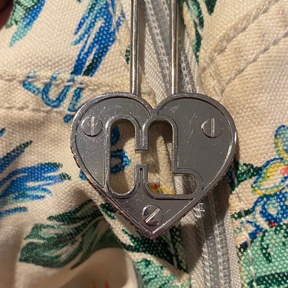 Floral Pink and Cream Women's Bag - Picture 7 of 11